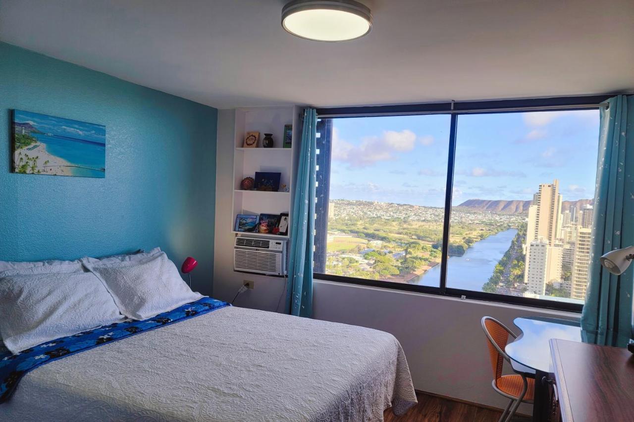 Waikiki Condo High Floor Views Beaches Convention Center Гонолулу Экстерьер фото