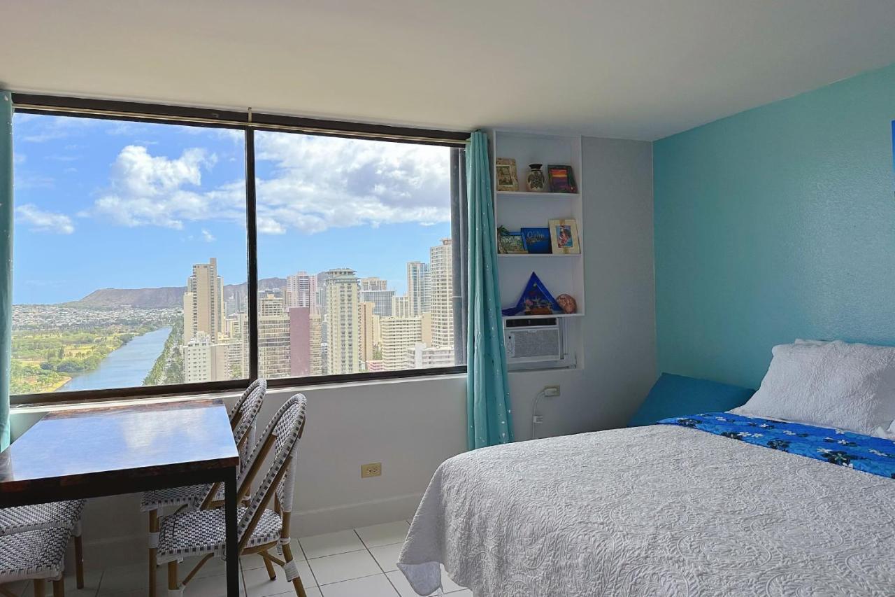 Waikiki Condo High Floor Views Beaches Convention Center Гонолулу Экстерьер фото
